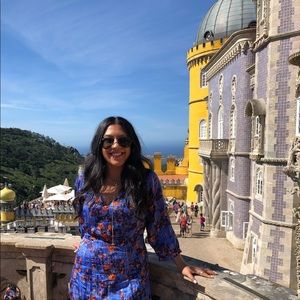 Meet your Posher, Hillary